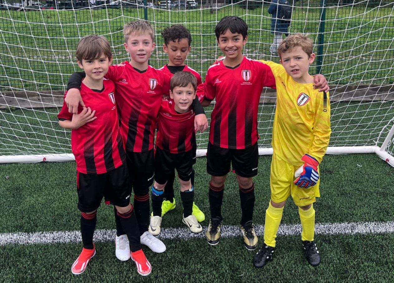 Under 8s Saturday Red team photo